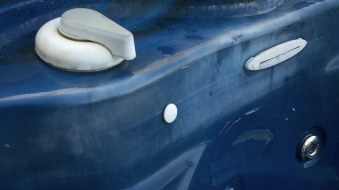 Ausbleichung-Whirlpool-Wanne